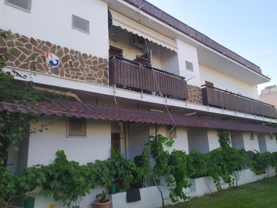 Hotel Paralia Nea Karvali Exterior photo